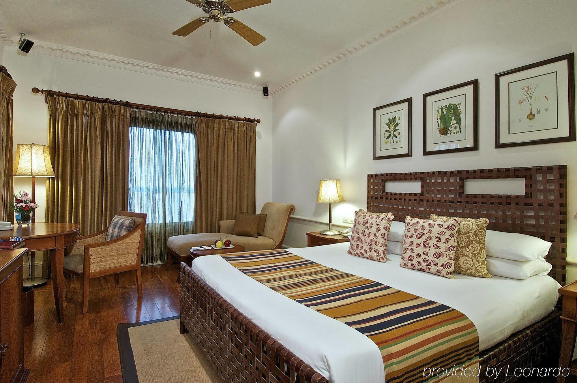Taj Malabar Resort & Spa, Cochin. Kochi Bilik gambar